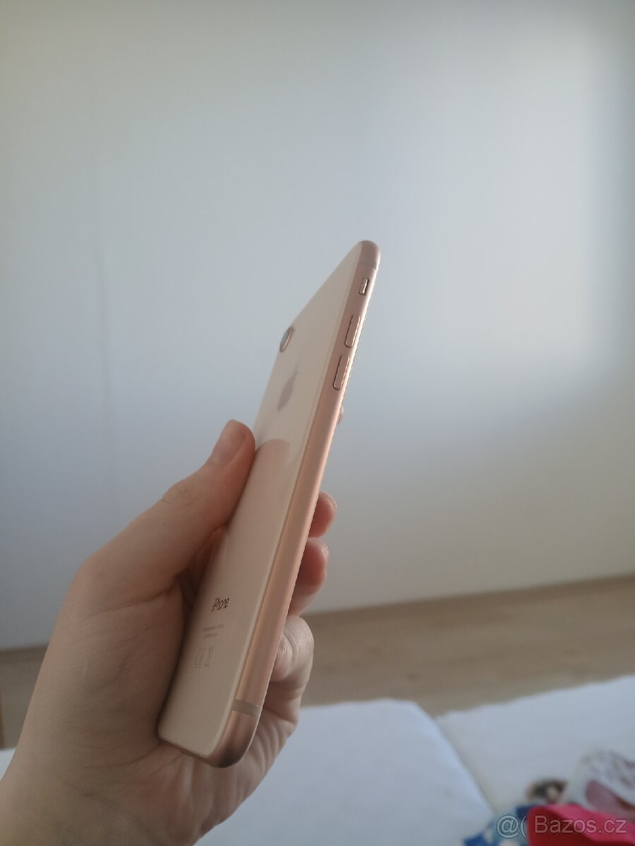 Iphone 8 64 GB - 3