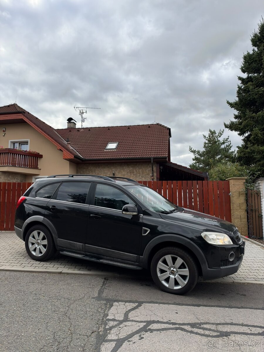 Chevrolet Captiva 2.0 VCDi, r.v. 2007 7 míst - 3