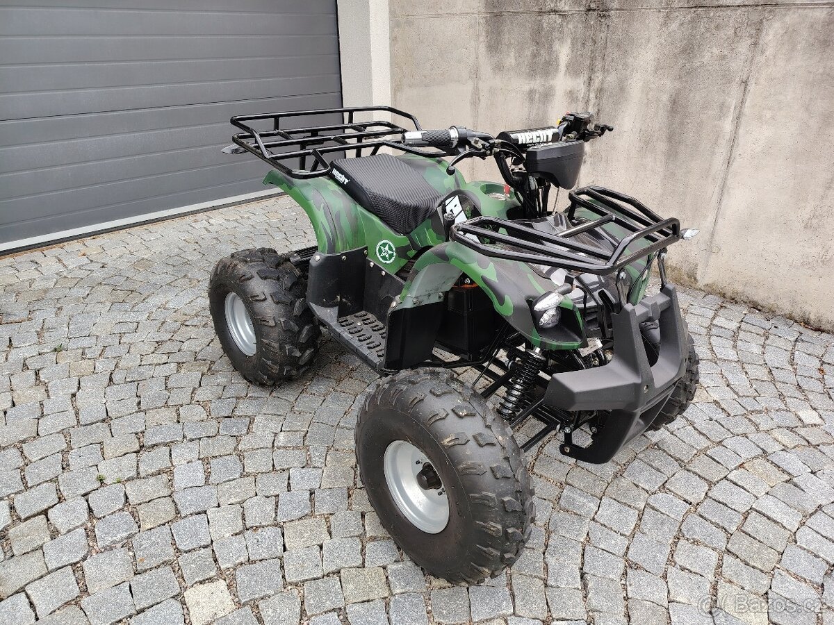 Elektrická čtyřkolka Hecht 56150 army