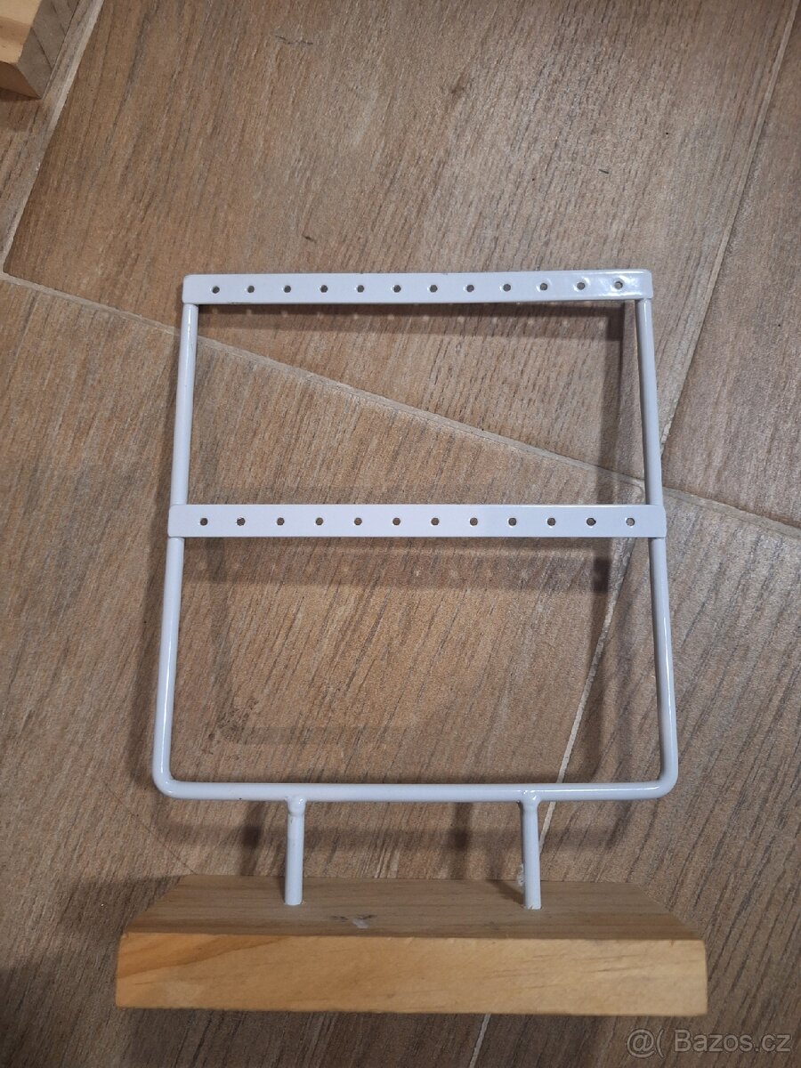 Stojan na náušnice 2x - 3