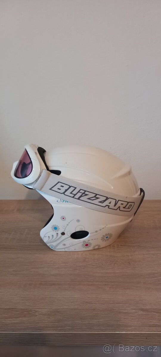 Dívčí sjezdový set, lyže sporten 130 cm - 3