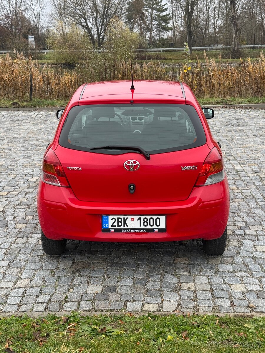 Toyota Yaris 1.0 - 3