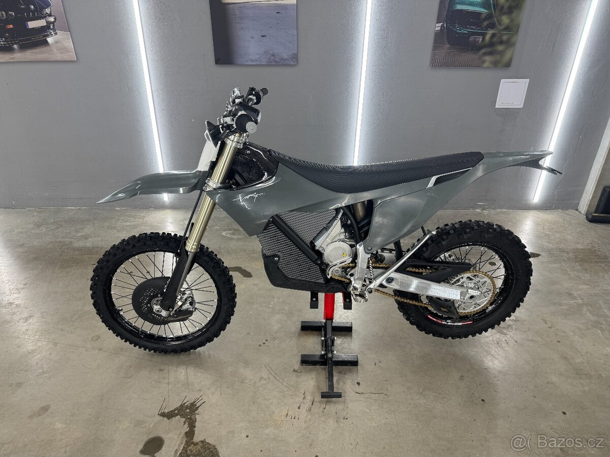 Stark Varg EX - titanové šrouby - 3