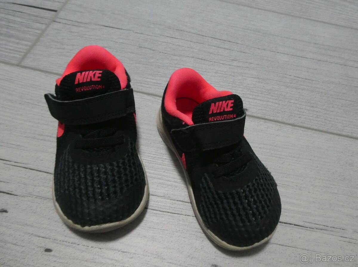 Dětské tenisky NIKE vel. 21 - 3