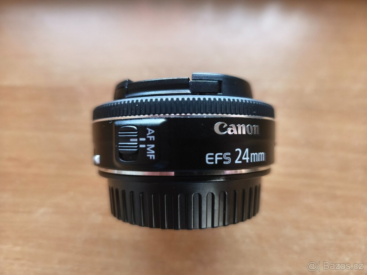 Canon EF-S 24mm f/2,8 STM - 3