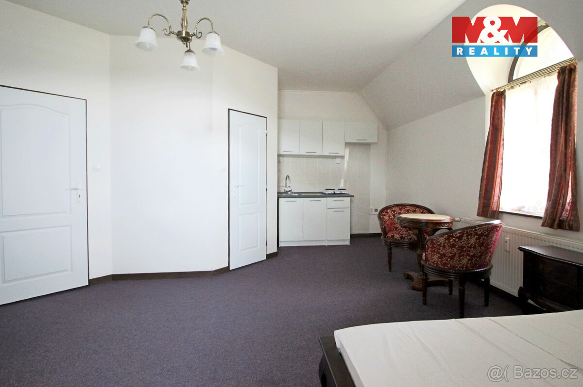 Pronájem bytu 1+kk, 25 m², Trutnov, ul. Polská - 3