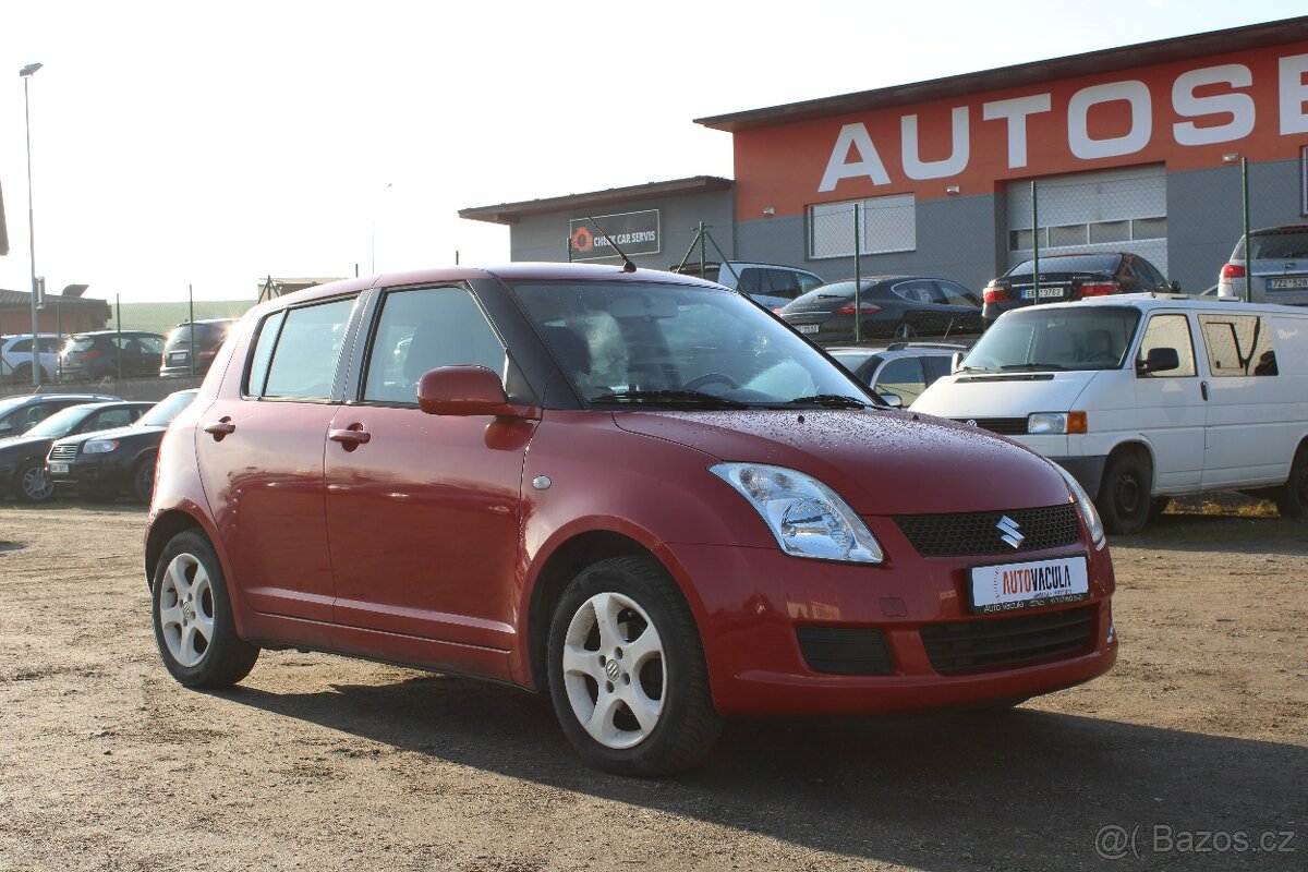 Suzuki Swift, 1,3i 67KW, KLIMA, STK 8/2027, r.v. 2010 - 3