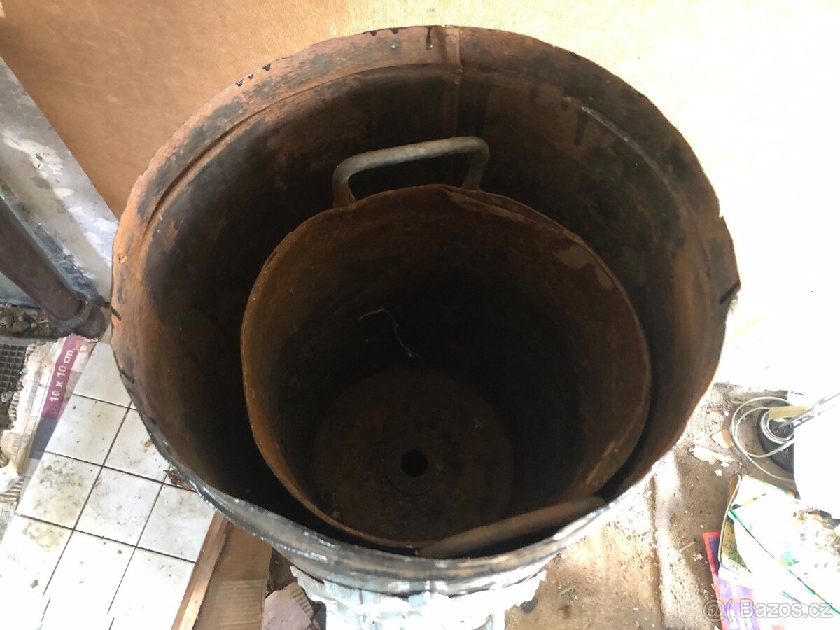 Prodám stará kamna - 3