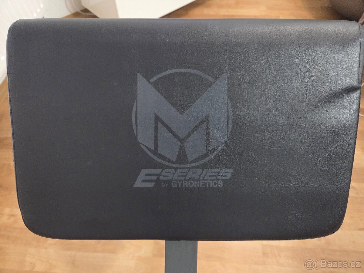 Nastavitelná hyperextenzní lavička - 3