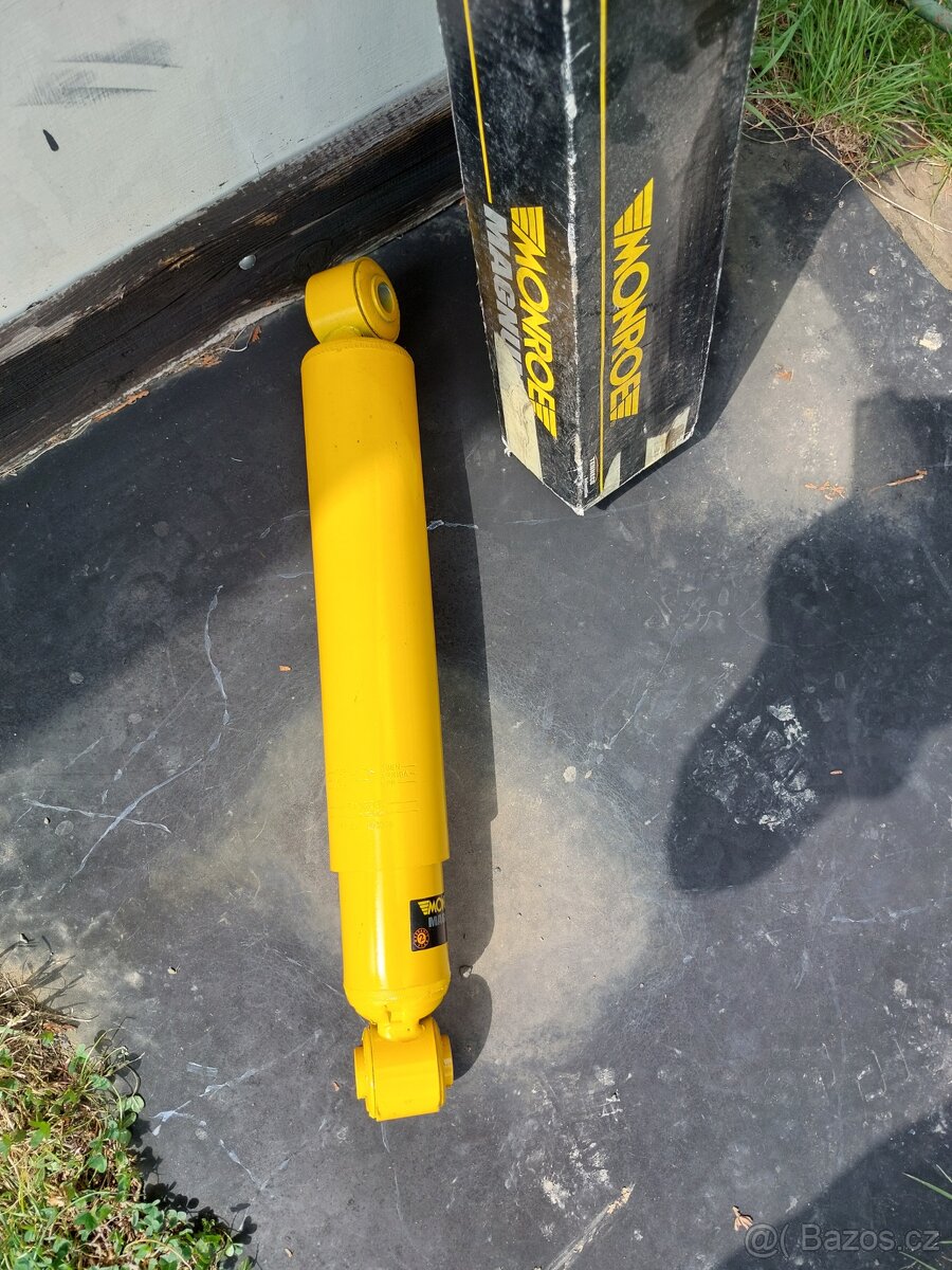 Tlumič pérování MONROE MAGNUM Renault 390 - 3