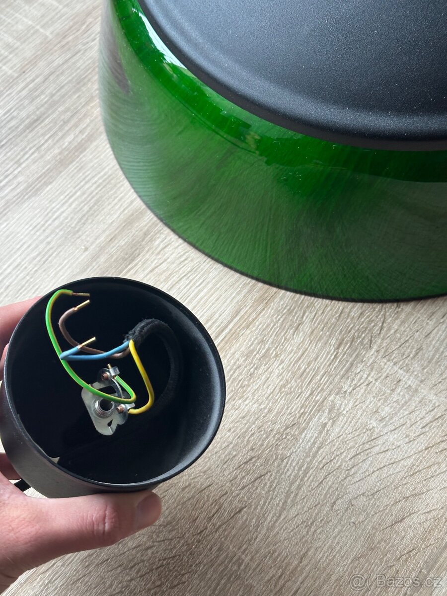 Lustr Pilsner Urquell - 3