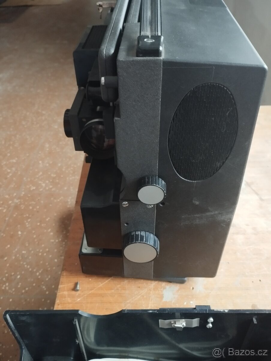 Promítačka Meopta Meoclub 16 - 3