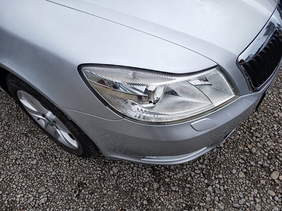 Škoda Octavia Combi 1,6TDI Elegance NAVI - 3
