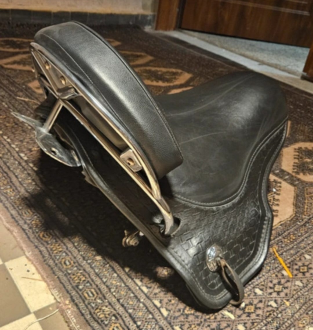 Harley Davidson sedlo Heritage Springer - 3