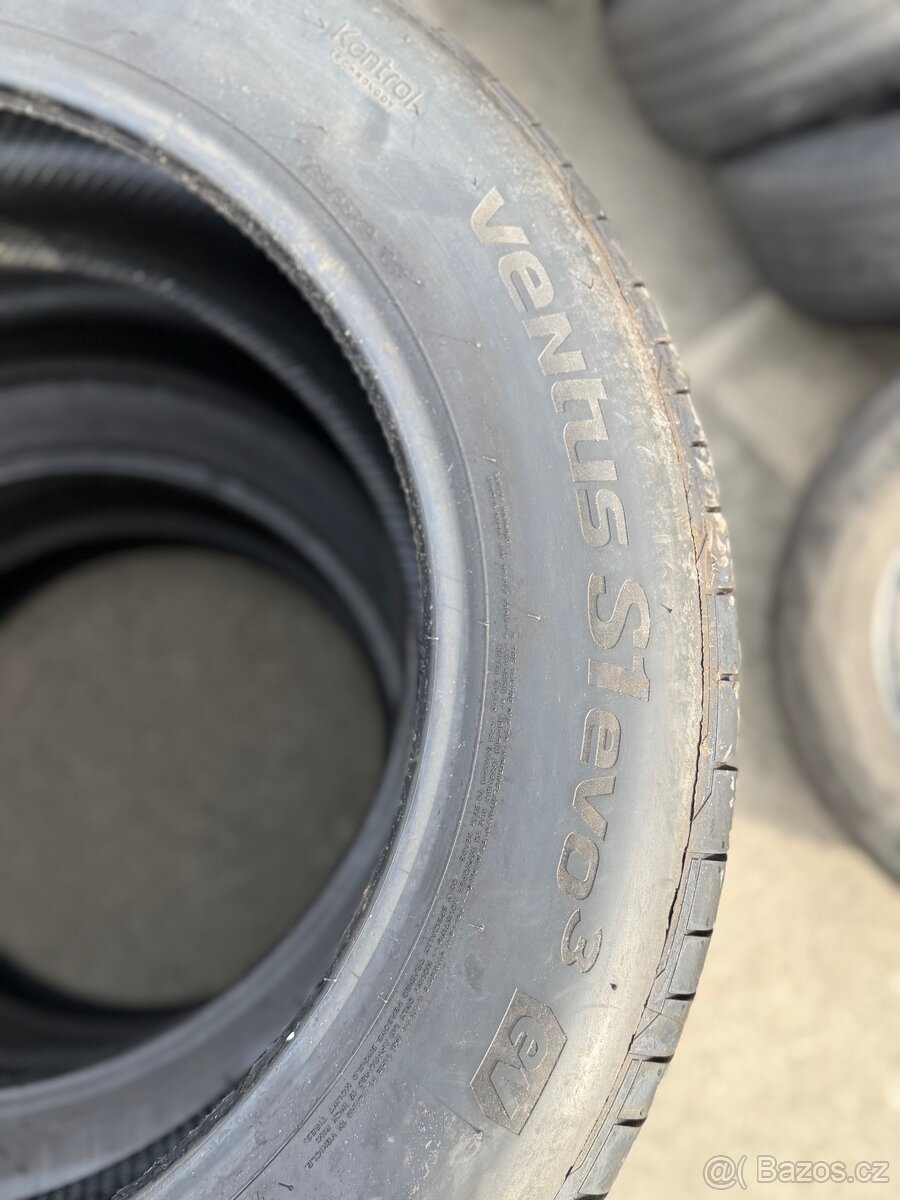 Letní nový pneu 235/55 R19 - 3