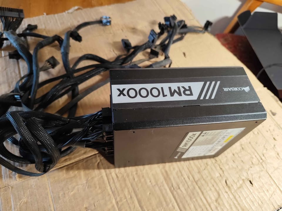 PC Zdroj Corsair RM1000x - 1000W, záruka. - 3