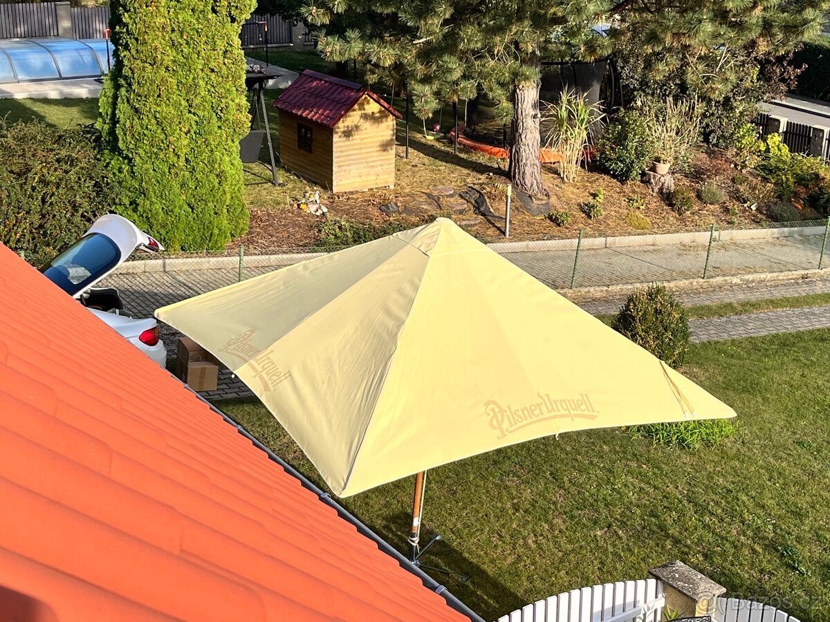 Nový hospodský slunečník Pilsner Urquell - 3