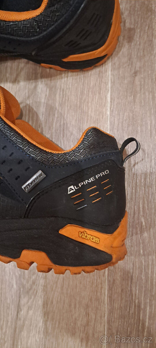 Boty zn. Alpine Pro - 3