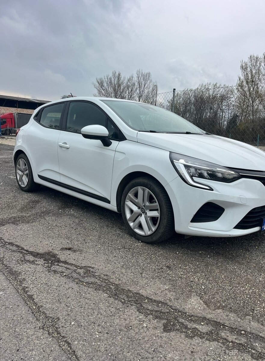 Renault Clio 1.6 E-TECH Hybrid - 3