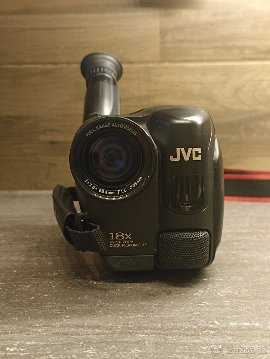 Retro JVC GR-AX270 videokamera - 3