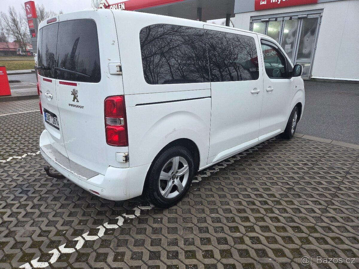 Peugeot Traveller - 3