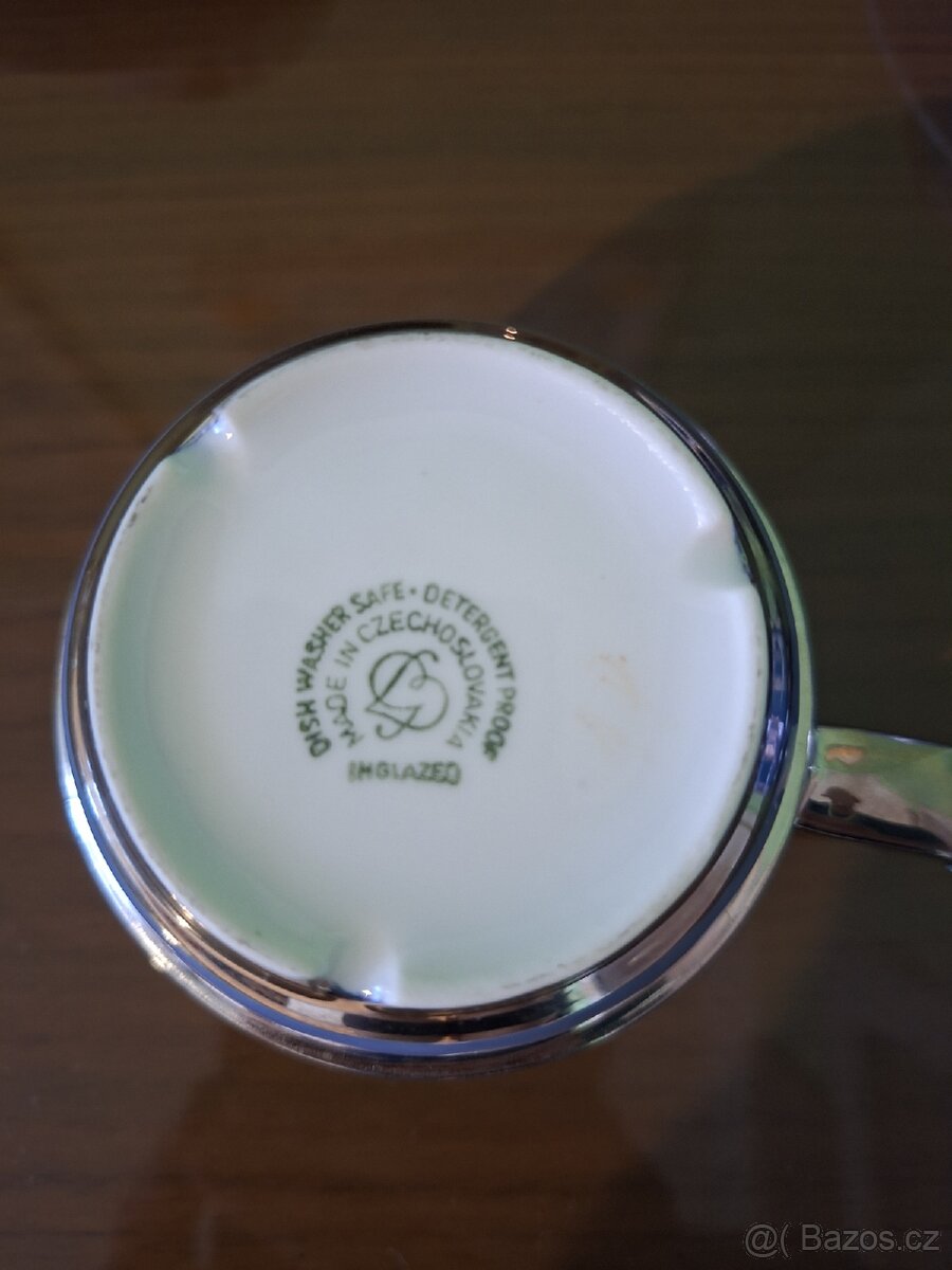 Sada porcelánových šálků - 3