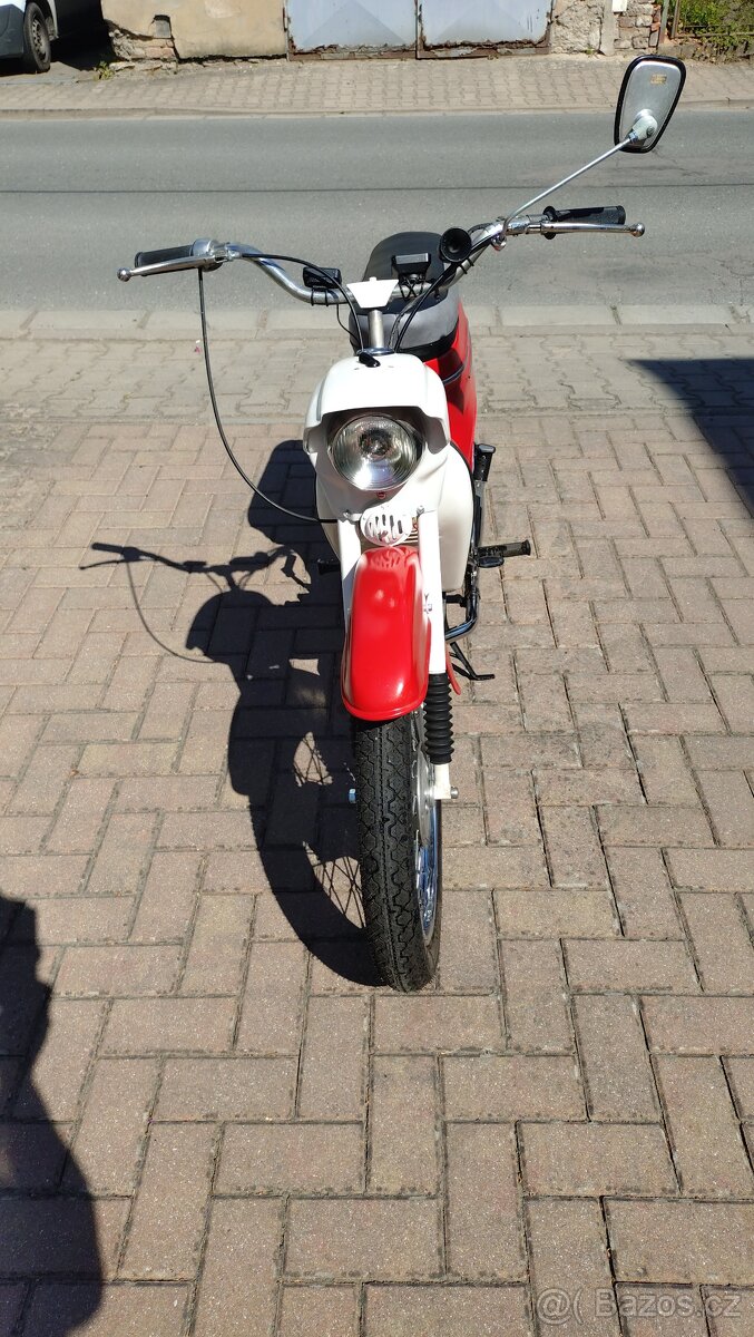 Jawa 50-21 Pionýr - 3