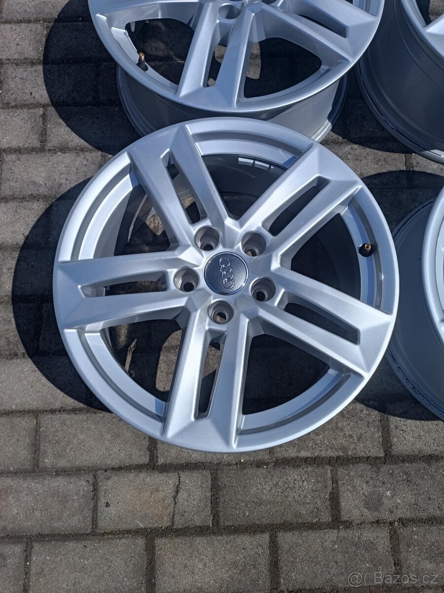 226. Originál ALU kola Audi A4 B6 - 3