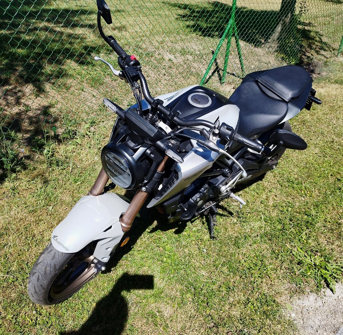 Honda CB125R - 3