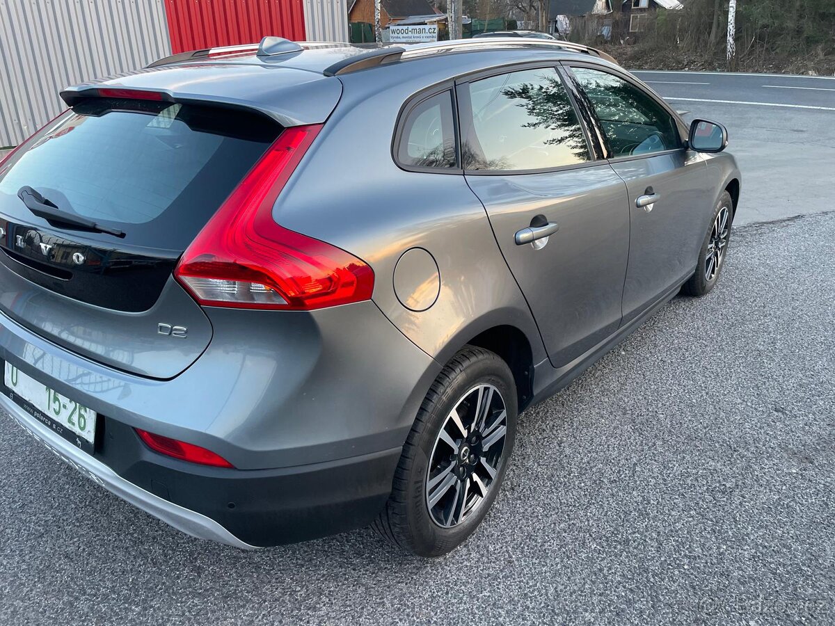 Volvo V40 cross country D2, 2019 - 3