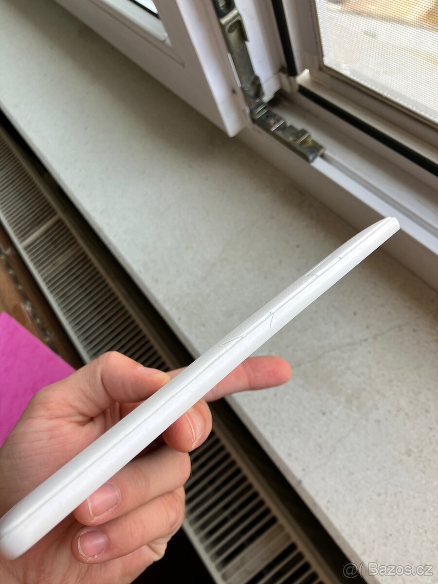 Alcatel OneTouch Pixi 3 (7) WiFi Tablet – Model 8063, bílý - 3