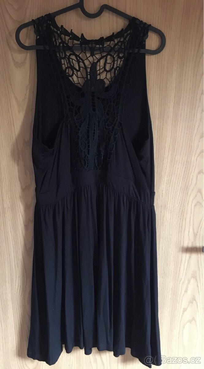 Černé šaty L, téměř nenošené - 3