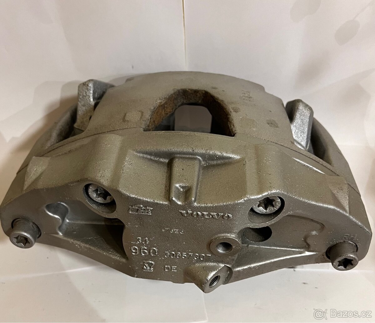 Brzdové třmeny přední - Volvo XC90 D5 - 3