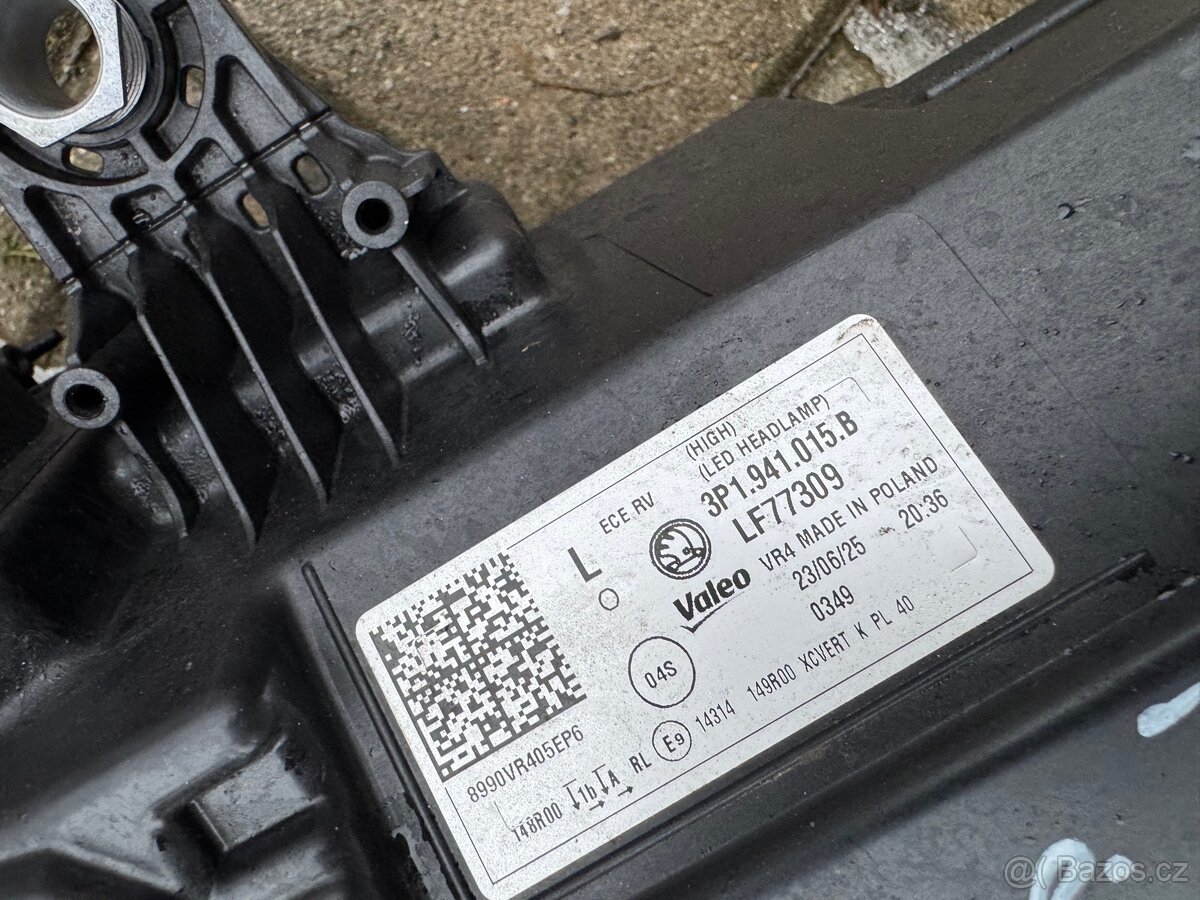 ŠKODA SUPERB 4 LEVÉ PŘEDNÍ SVĚTLO - 3