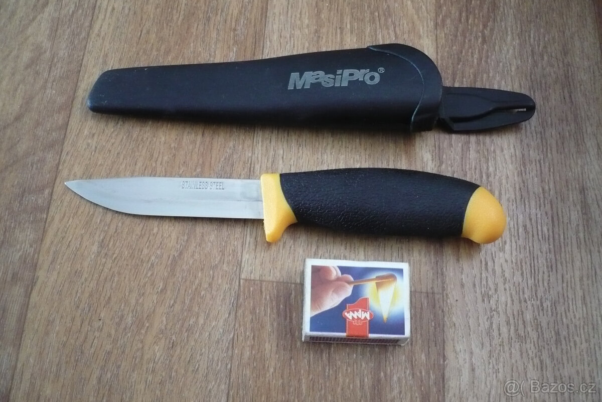 sbírka nožů 2 - 3