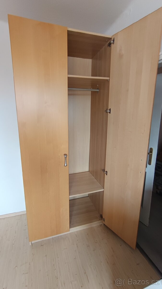 Šatní skříň Ikea - 3