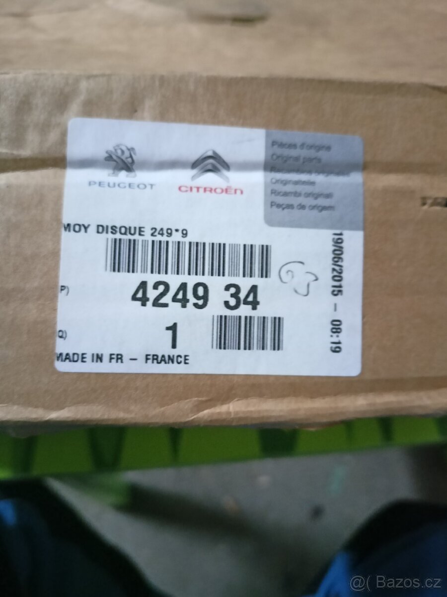 Kotouč z ložiskem - 3