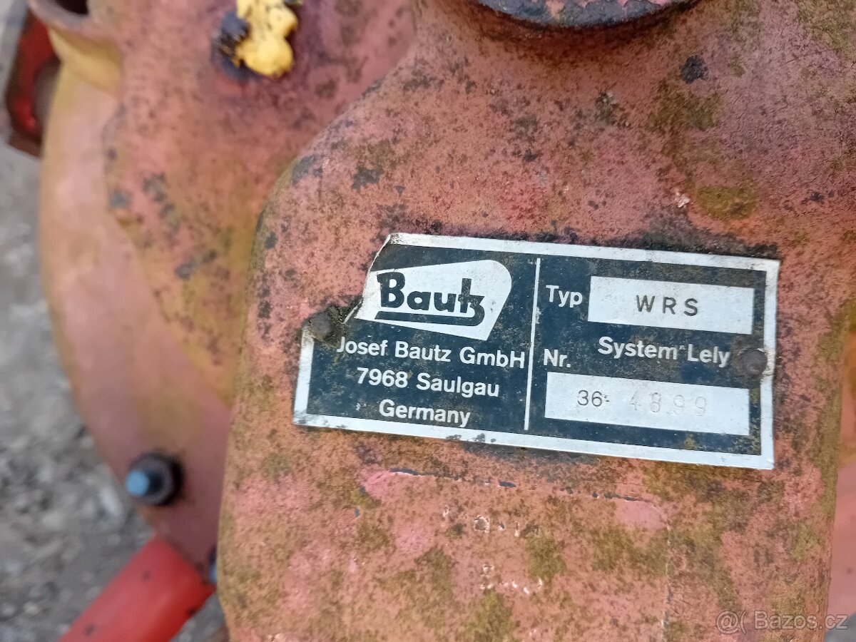 Malý obraceč sena BAUTZ - 3