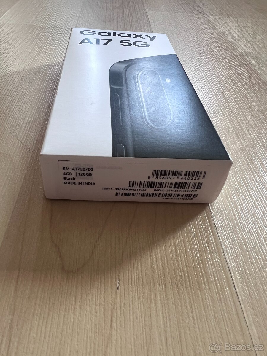 Chytrý telefon Samsung Galaxy A17 5G - 3