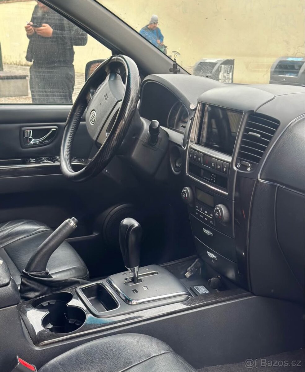 Kia Sorento 2.5 CRDI - 3