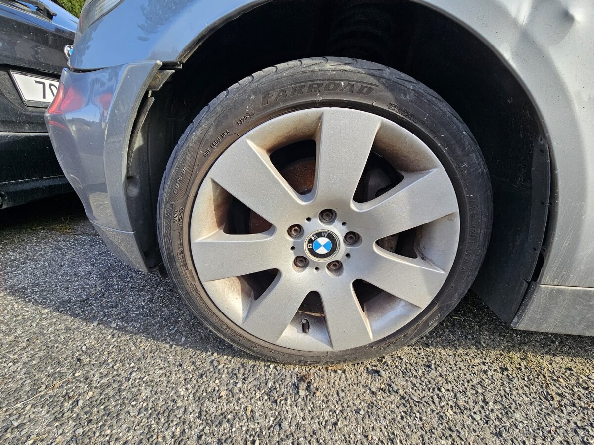 Kola BMW E60 E61 letní pneumatiky R18 - 3