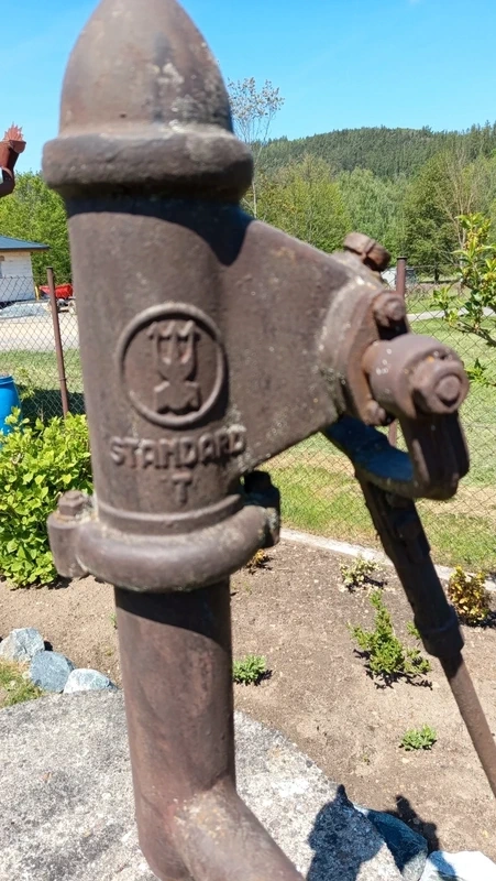Ruční pumpa na studnu - 3