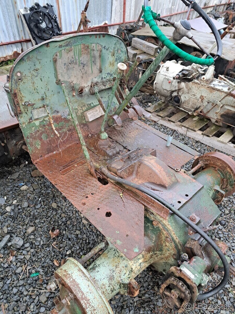 Traktor škoda 30 - 3