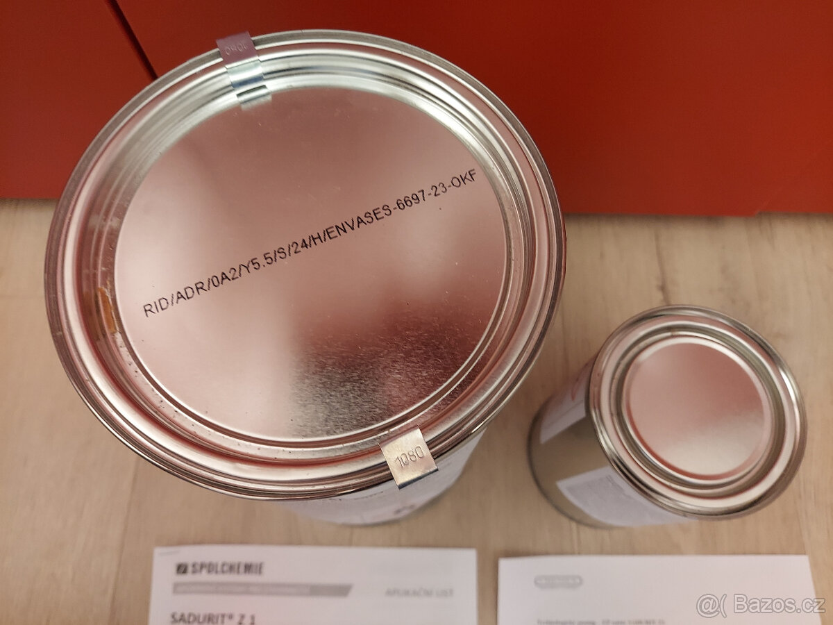 Epoxidový nátěr na podlahu Sadurit Z1 - šedá RAL 7001 - 3