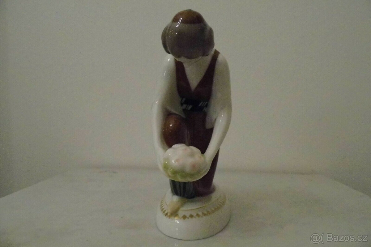 KPM - Berlínský svatební průvod Adolfa Amberga, klečící ture - 3