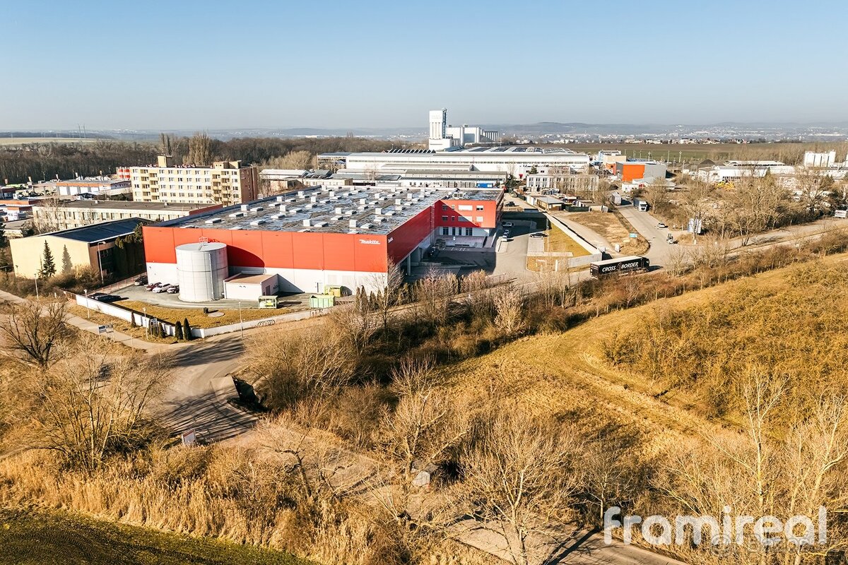 Prodej pozemku pro komerční výstavbu, 1 525 m² - Brno - 3