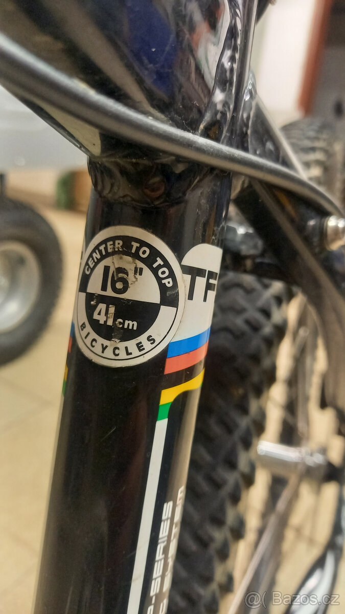 prodám horské kolo 16 - 3