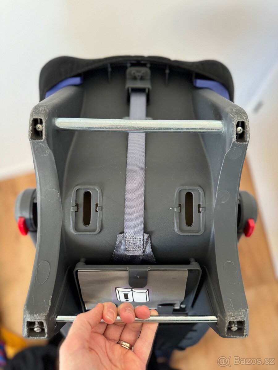 Autosedačka vajíčko Klippan Dinofix - 3