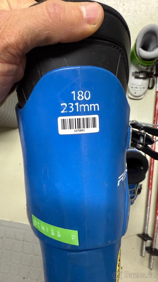 Dětské lyže 100cm a 88cm, dětské lyžáky, lyžařská helma - 3