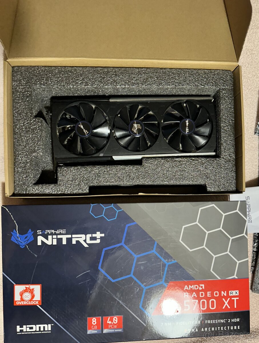 Sapphire NITRO+ Radeon RX 5700XT 8G - 3